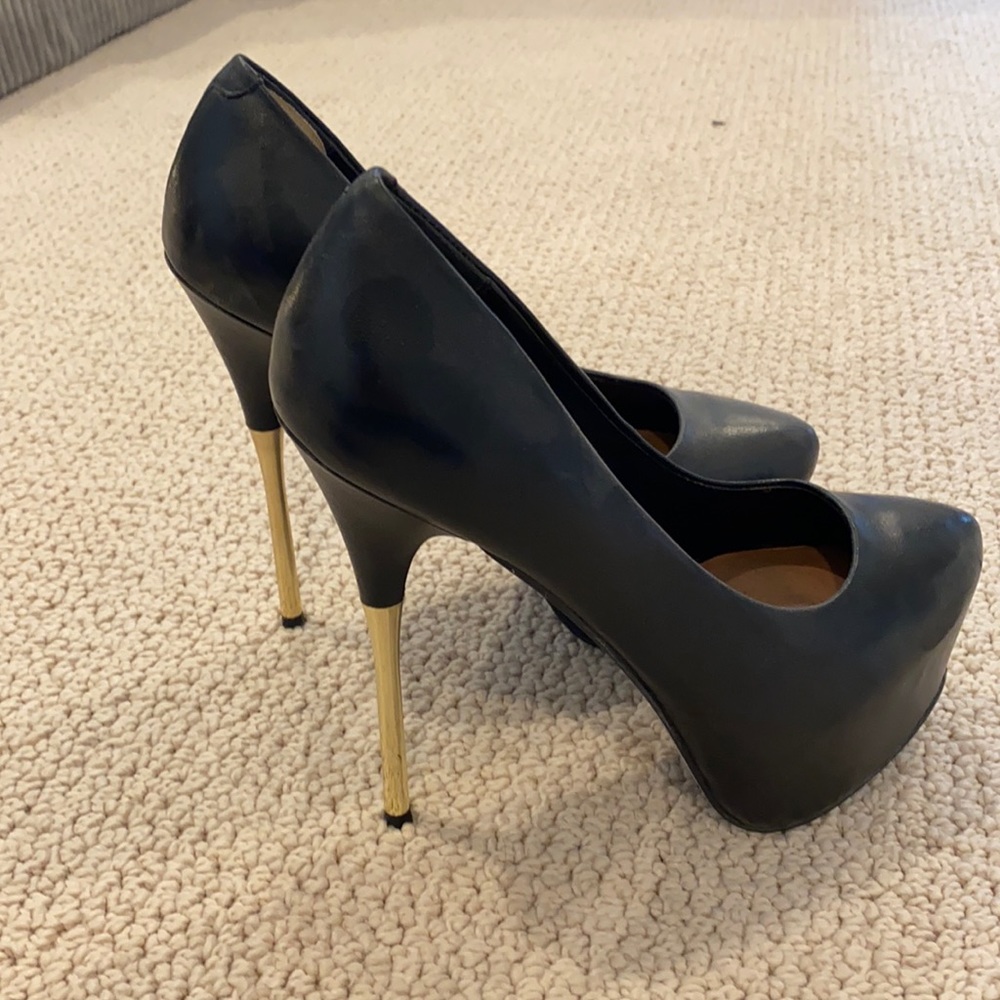 Steve Madden heels